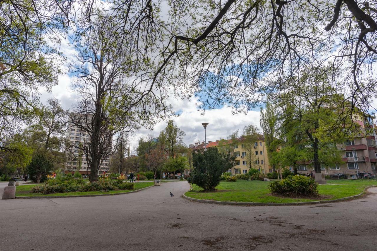 Comfort.Chic.Charming Apt With Terrace Near Ndk Sofia Exterior foto