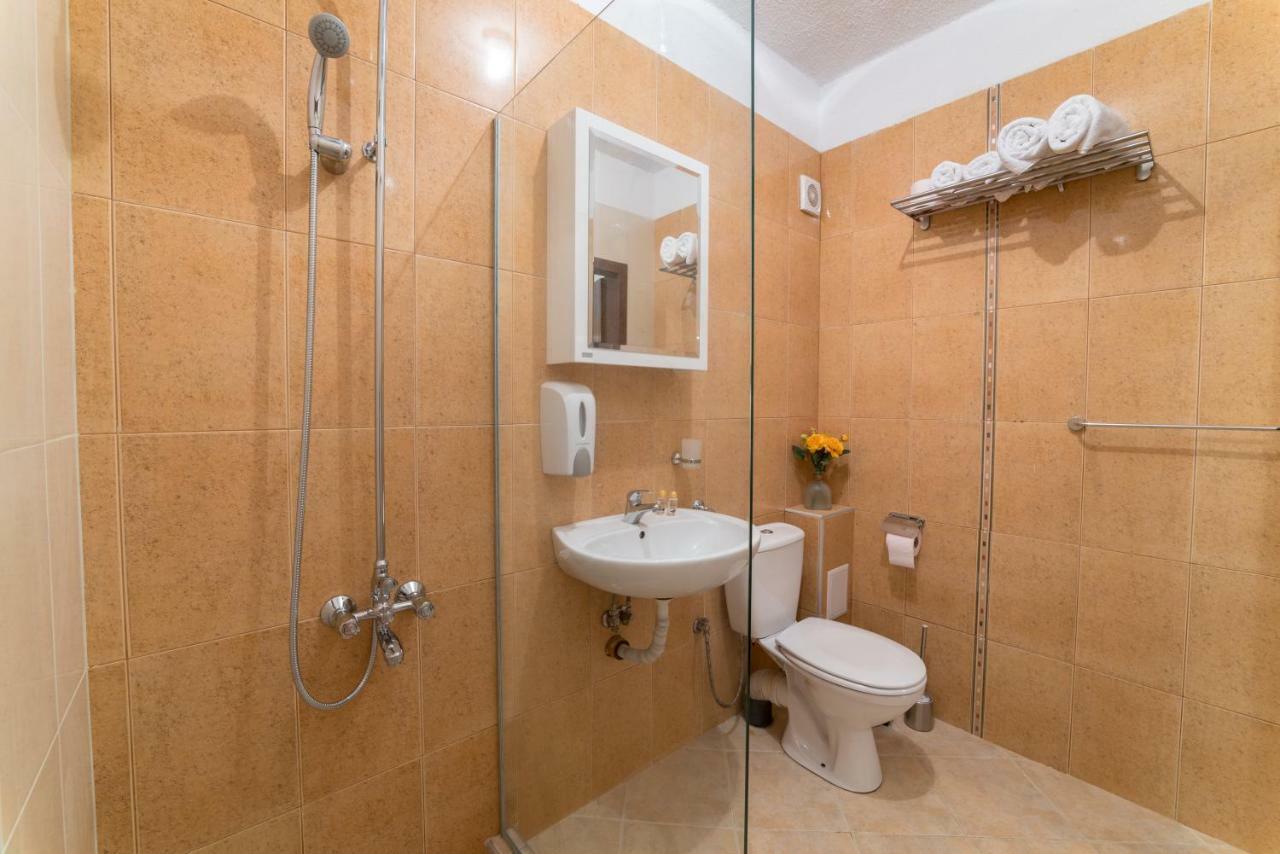 Comfort.Chic.Charming Apt With Terrace Near Ndk Sofia Exterior foto